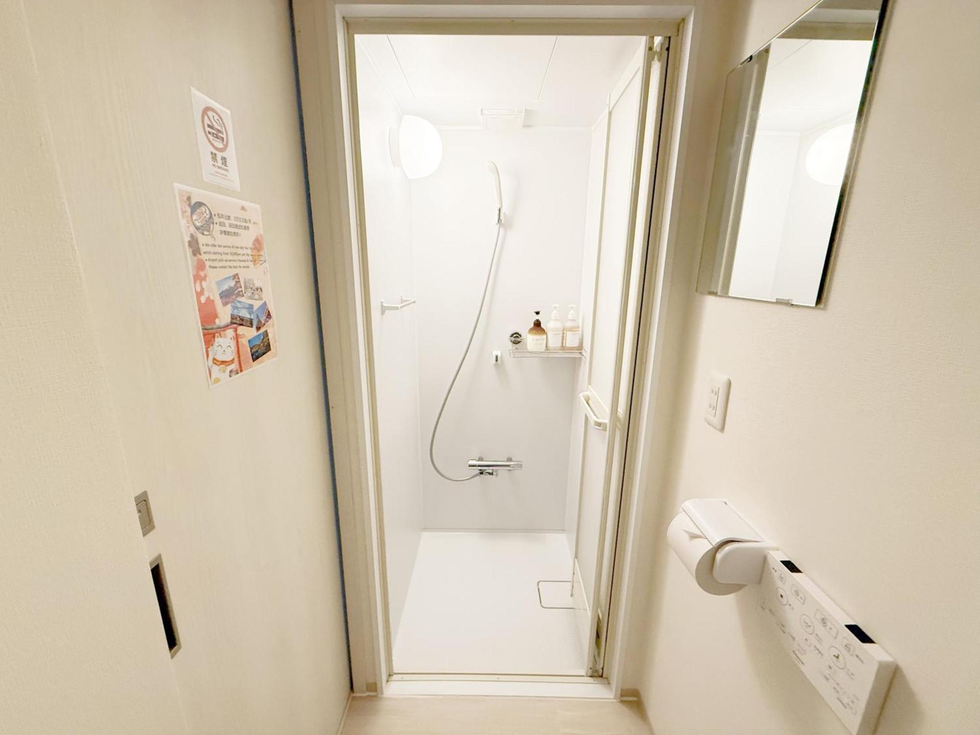Tokyo Louis House In Ueno Area Close To Jr Yamanote Line & Metro Ginza Line Walk To Ueno Park And Ameyoko מראה חיצוני תמונה